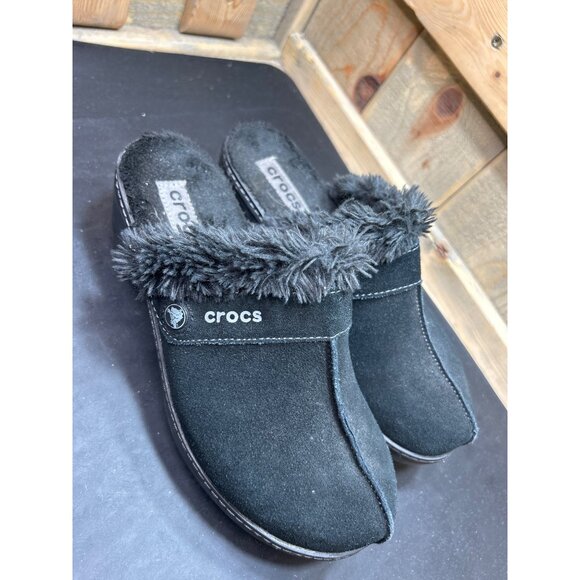 Crocs Womens Black Fuzzy Lined Suede Slip On Slippers With Clog Heel Size 7 - Picture 2 of 8
